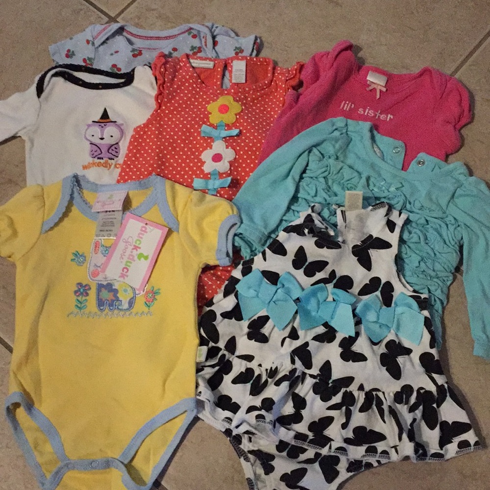 Lot of 7 onesies, variety 3-6M